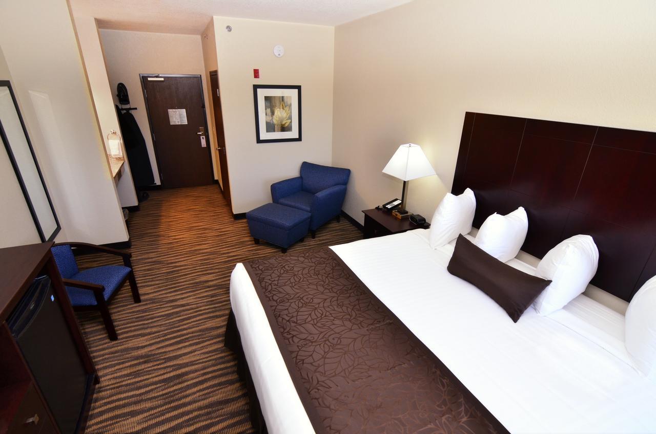 Cobblestone Inn & Suites - Manning Esterno foto